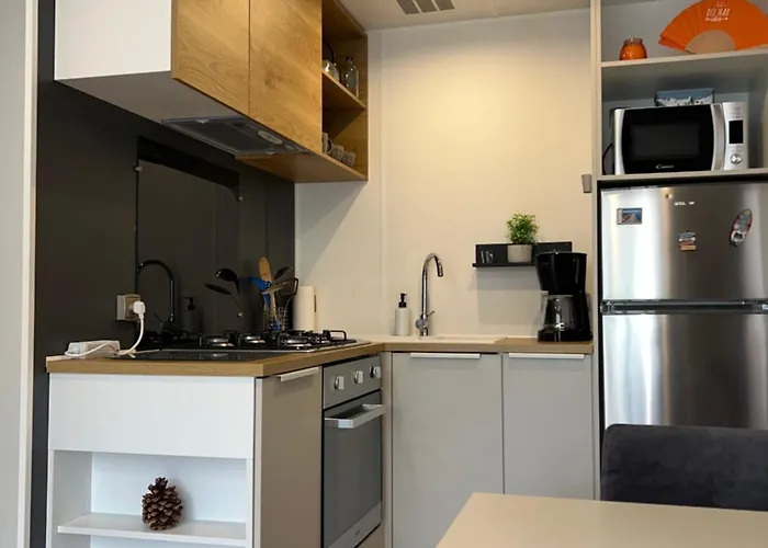 Κάμπινγκ Del Mar 64, Mobile Premium, 2 Chambres, 4 Personnes, 1 Salles De Bain, Bord De Argelès-sur-Mer